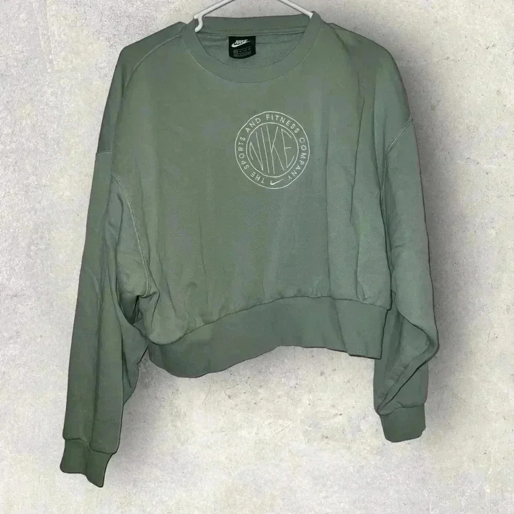 Nike oversized‎ crop sweater size xs